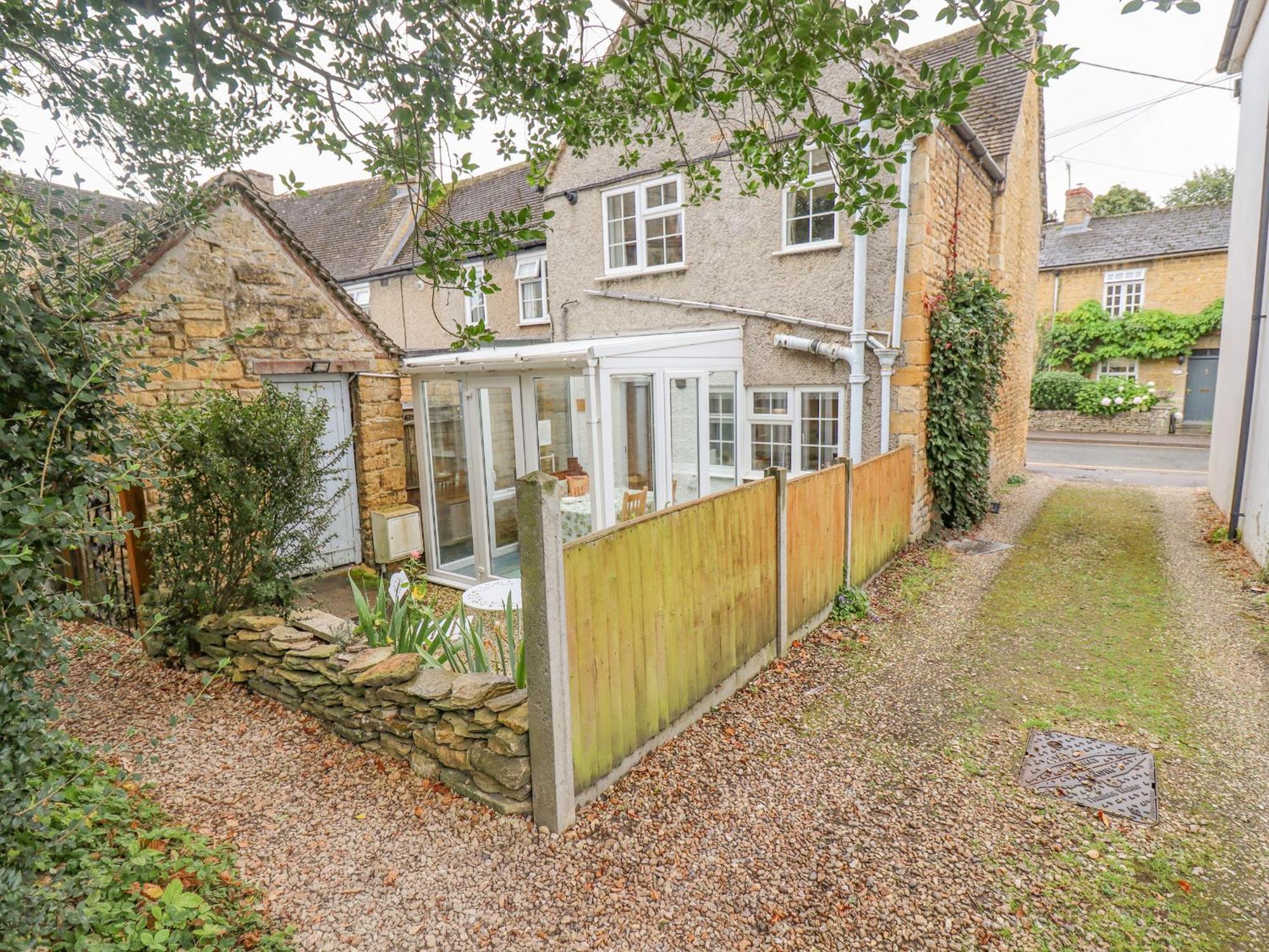 Newbury Cottage Bourton-on-the-Water Exterior photo